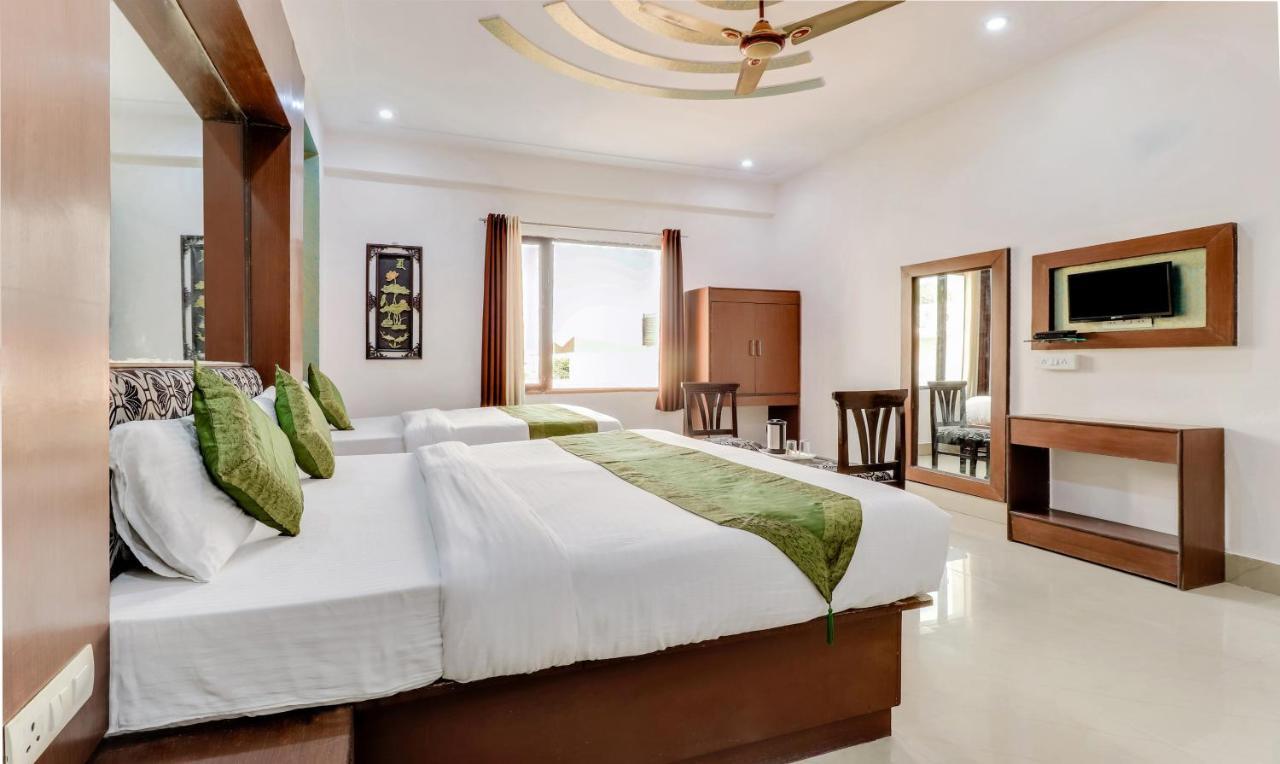Hotel New Park Plaza Haridwar Bagian luar foto