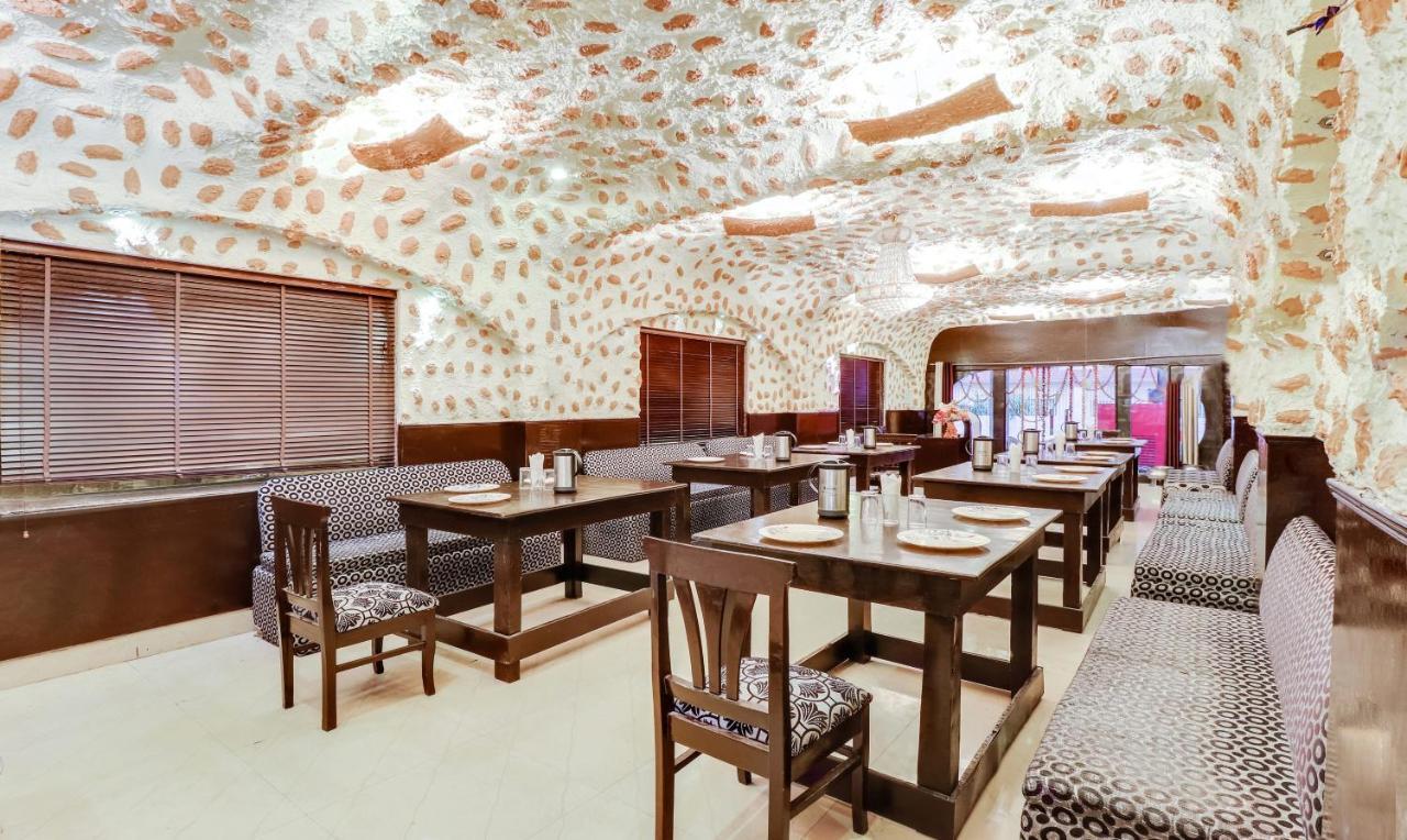 Hotel New Park Plaza Haridwar Bagian luar foto